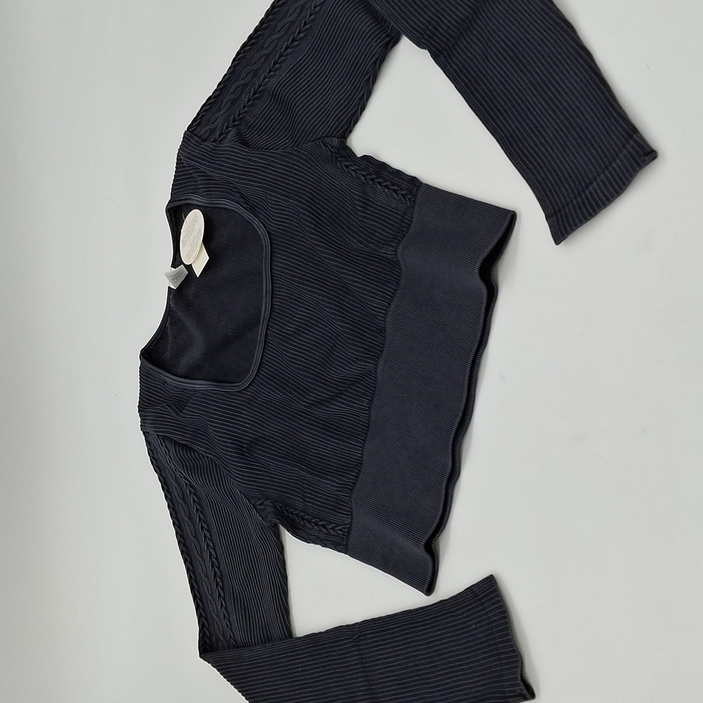 OFFLINE by Aerie Seamless Cable Square Neck Top Black M